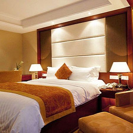 Grand Park Hotel Hofej Kültér fotó